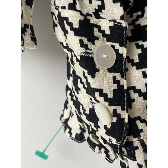 Talbots Blouse Pure Silk Hounds Tooth Print Womens Size 8 Ruffle Black/Ivory - Picture 5 of 11